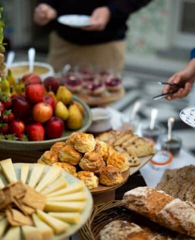 Breakfast buffet portrait